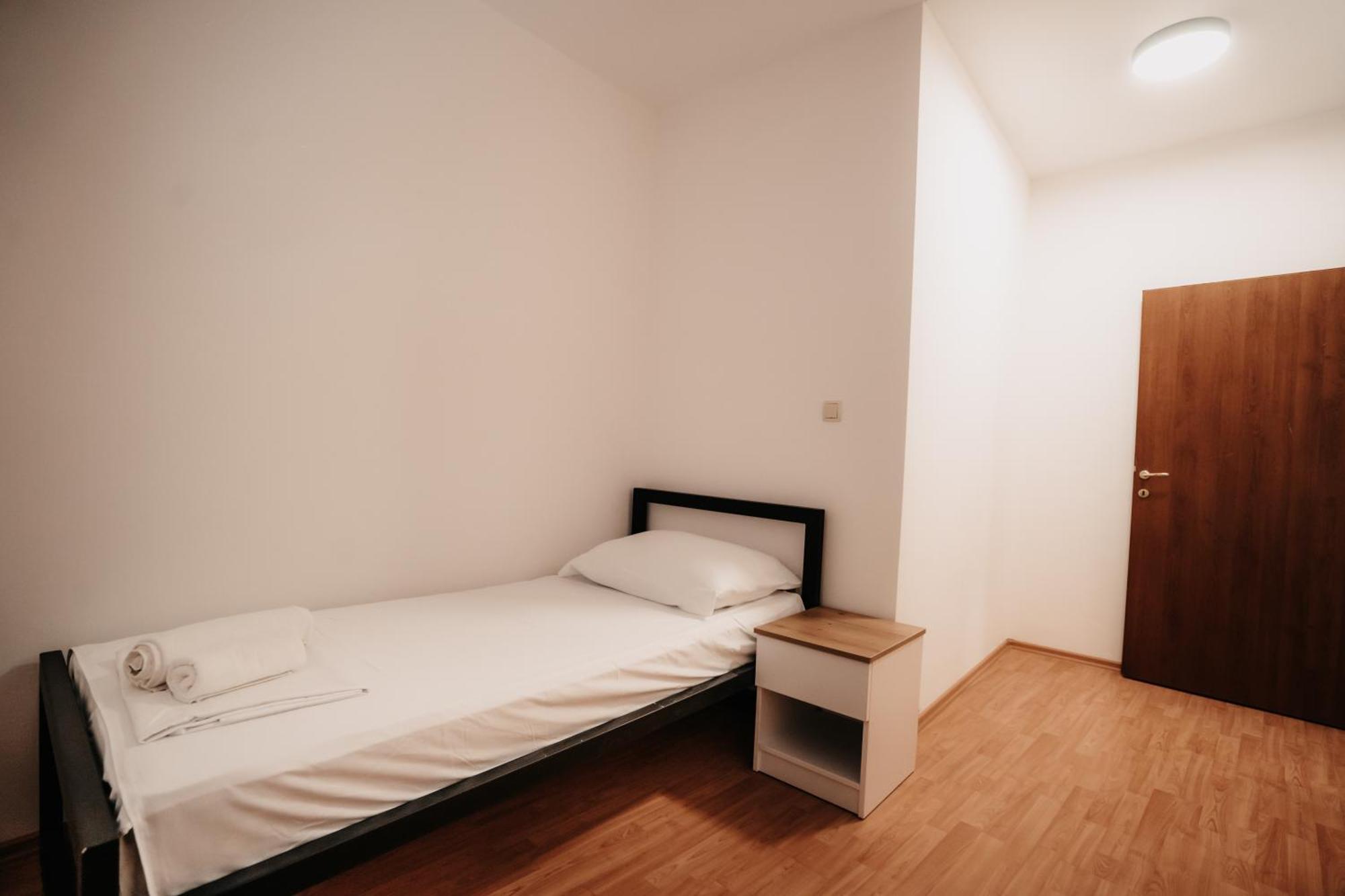 Riverside Apartments Mostar Extérieur photo