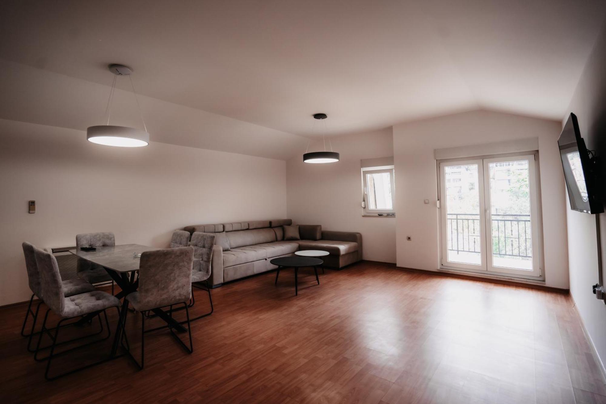 Riverside Apartments Mostar Extérieur photo
